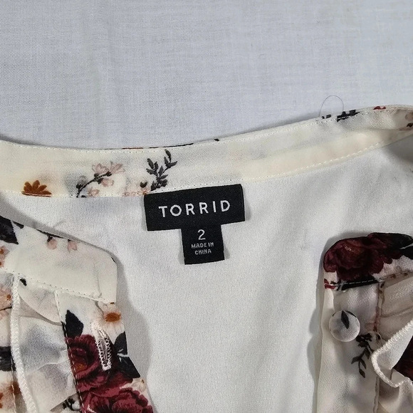 Torrid Size 2 Ivory Floral Smocked Chiffon Dress Plus 2X‎ Summer Sun Dress - Picture 6 of 9